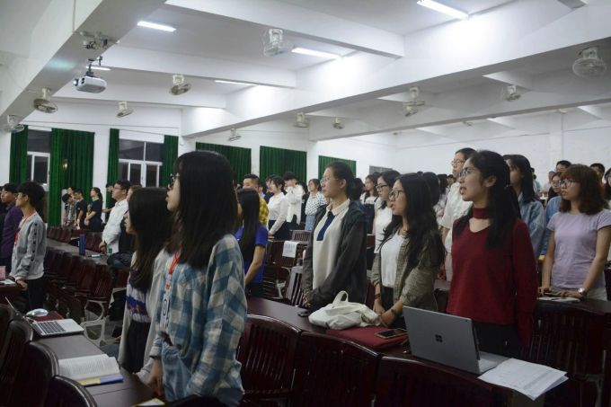 同学们.jpg