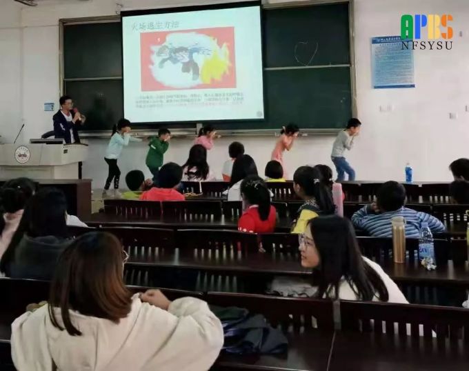 3体验逃生方法.jpg