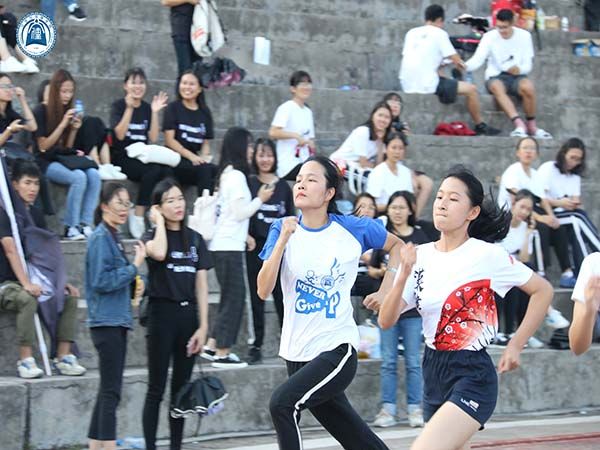 女决100.jpg