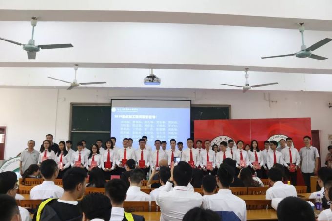 图片8.jpg