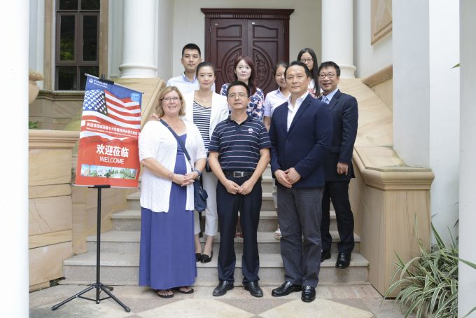 威斯康星大学来访合影.jpg