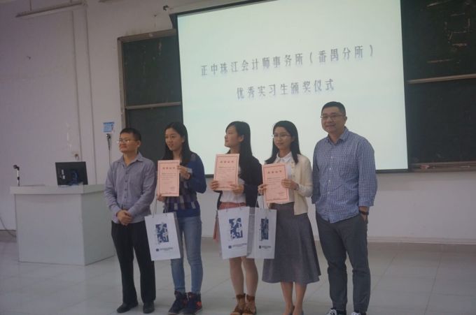 QQ图片20161102125615.jpg