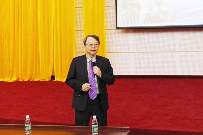 刘代洋教授.jpg