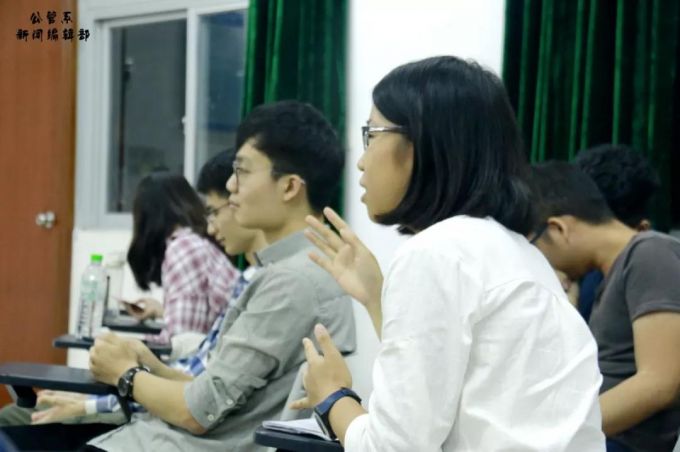 观众3.jpg