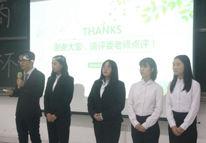 物语飞扬队答辩.jpg