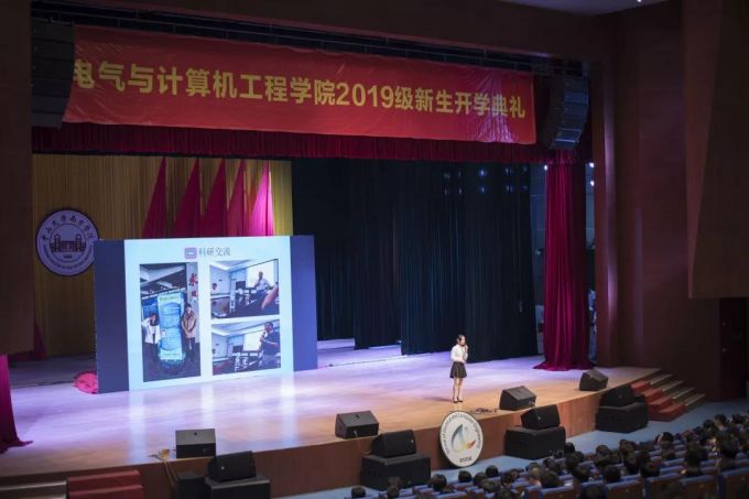 图片5-老生代表周小玉.jpg