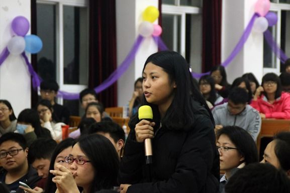 观众提问.JPG
