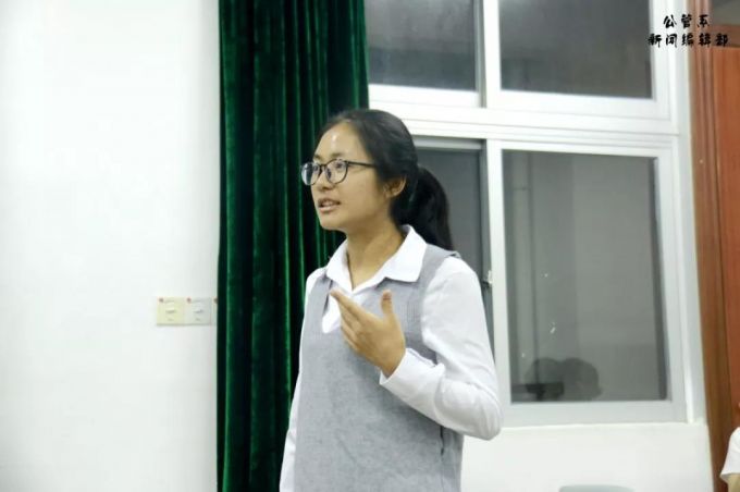 观众2.jpg