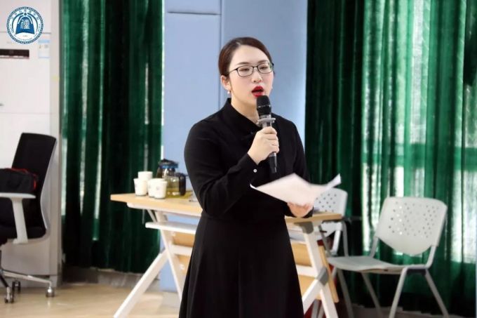 廖然老师.jpg