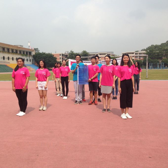 学员们排队型.JPG