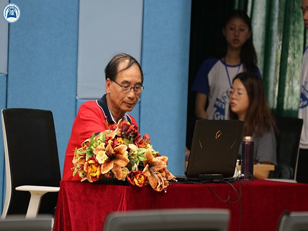 叶老师2.jpg