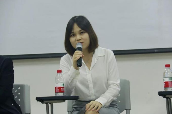林嘉丽.jpg