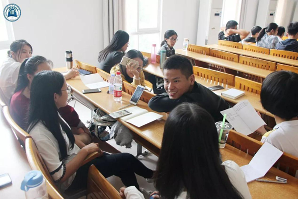 十九大学习会.png