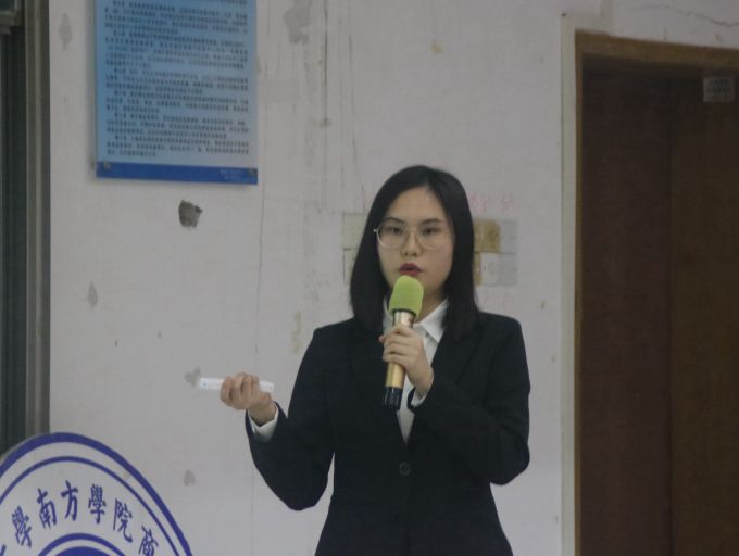 鹰气勃发队发言.jpg