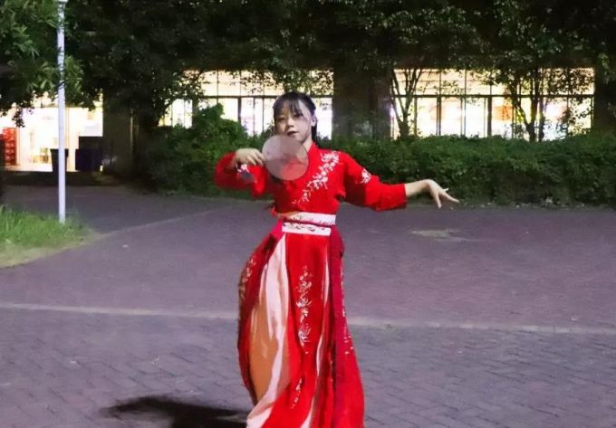 表演嘉宾2.jpg